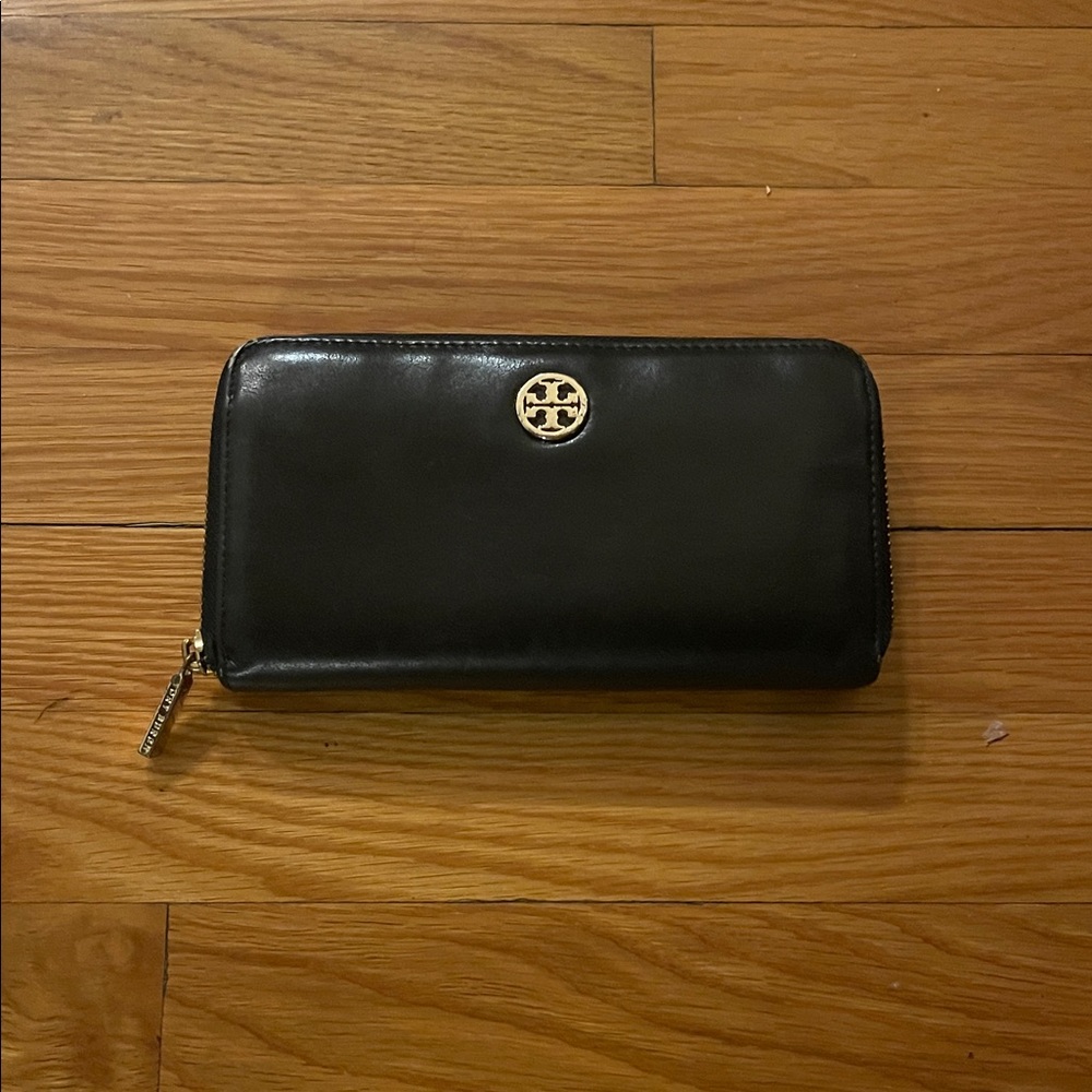 Tory Burch Wallet
